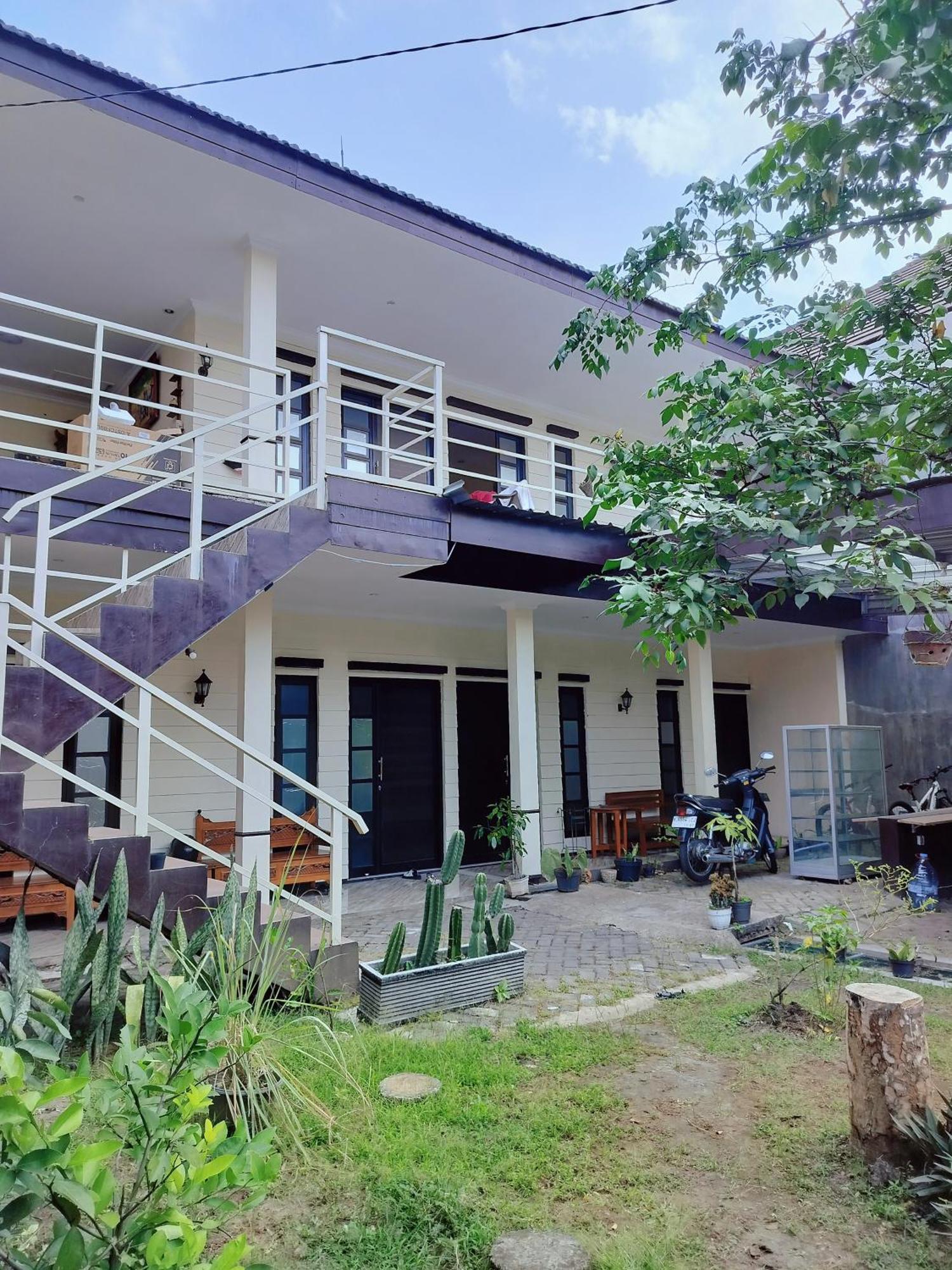 Sulfat Indah Home Stay Syariah Ngadipuro Екстериор снимка